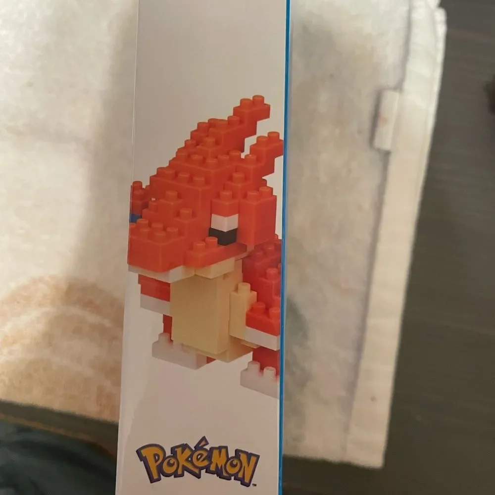 New nanoblock Pokémon Charizard Pokémon Series Building Kit toy model NBPM_058